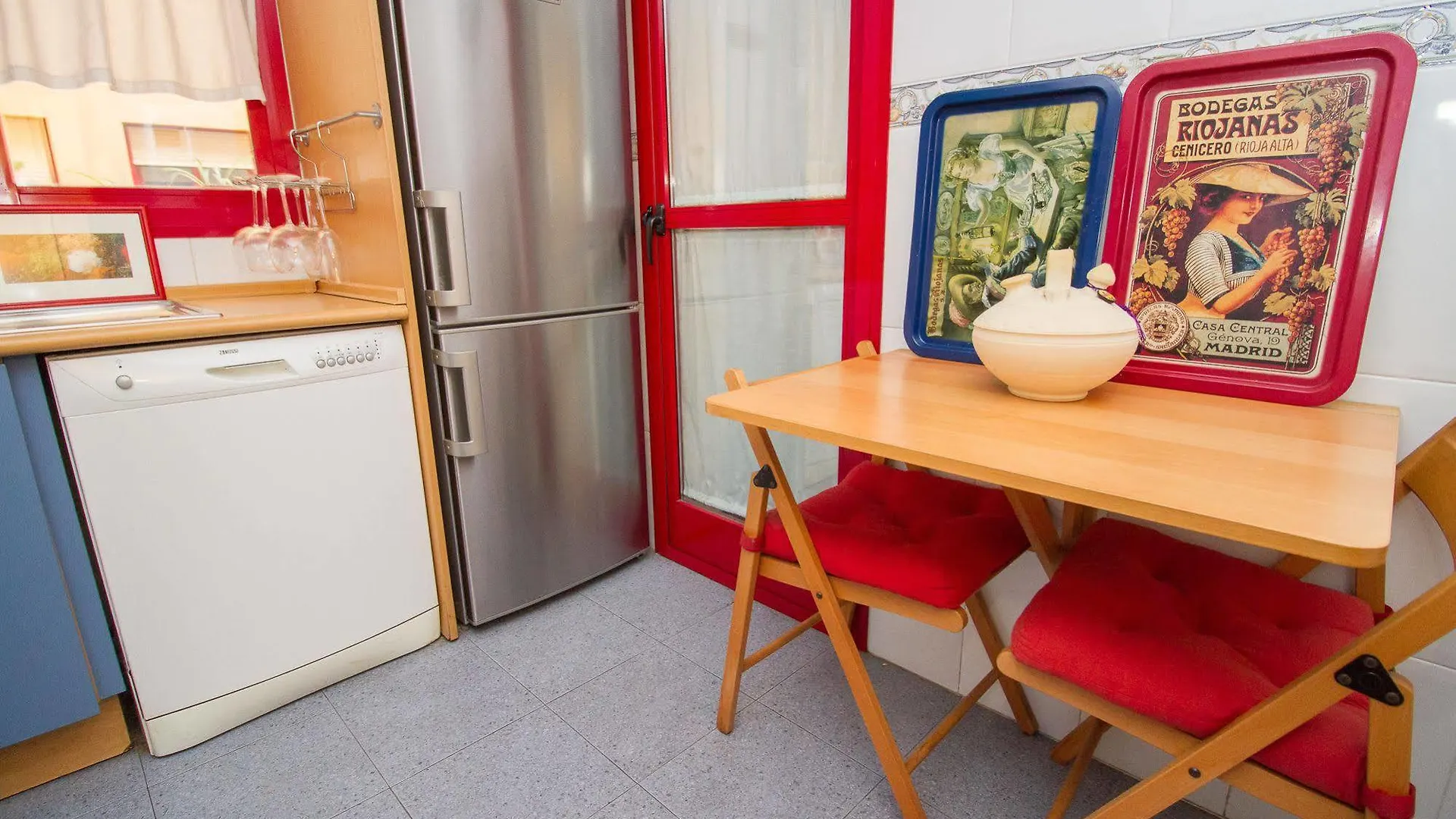Alfonso Reyes Apartment - Malaga Harbour
